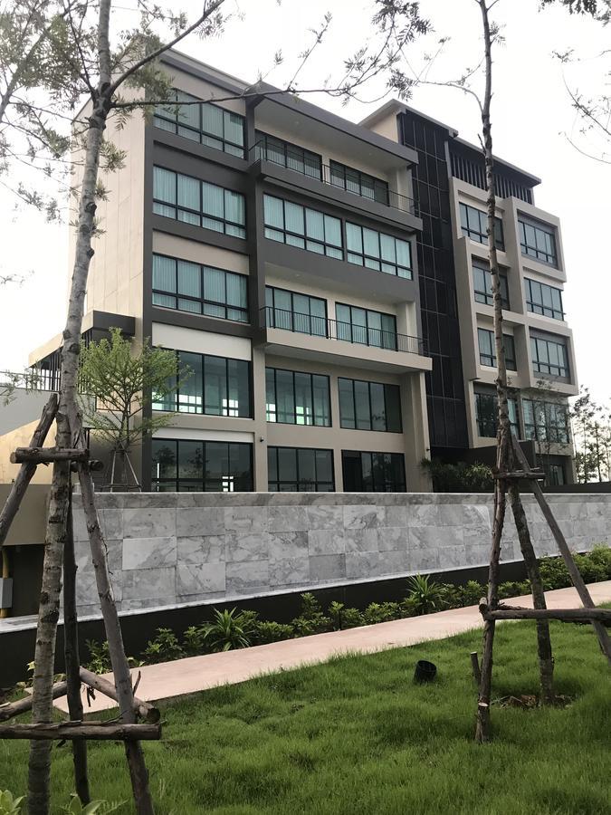 The Residence Thepkanjana Ban Khlong Krathum Baen Exterior foto
